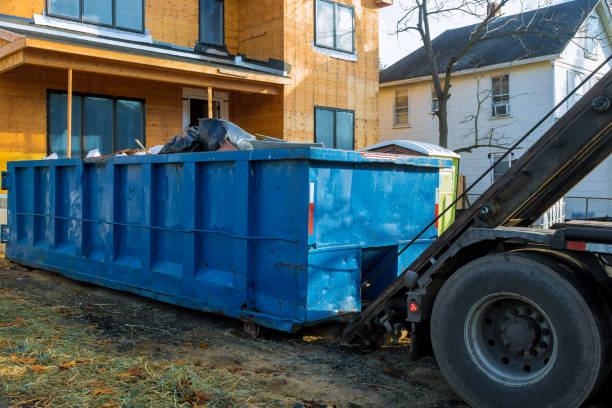 Best Dumpster Rental Services  in Larimore, ND