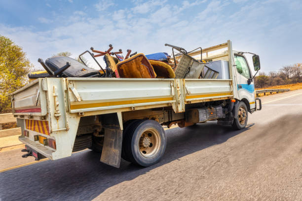 Best Attic Cleanout Services  in Larimore, ND